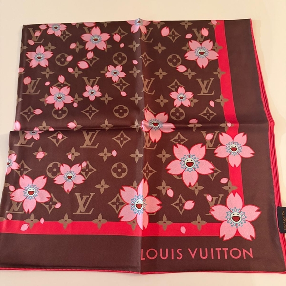 Louis Vuitton x Takashi Murakami Cherry Blossom Silk Scarf Brown Pink Monogram - Picture 3 of 8